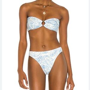 Revolve faithful the brand Blue paisley  Bikini SET : TOP size S bottom size xS